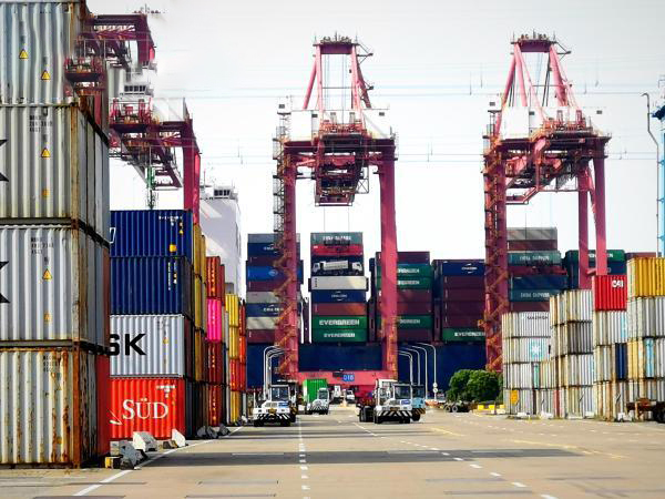 Ningbo integrasi perdagangan dalaman dan asing jalan bagaimana untuk pergi lebih stabil dan lebih cepat?