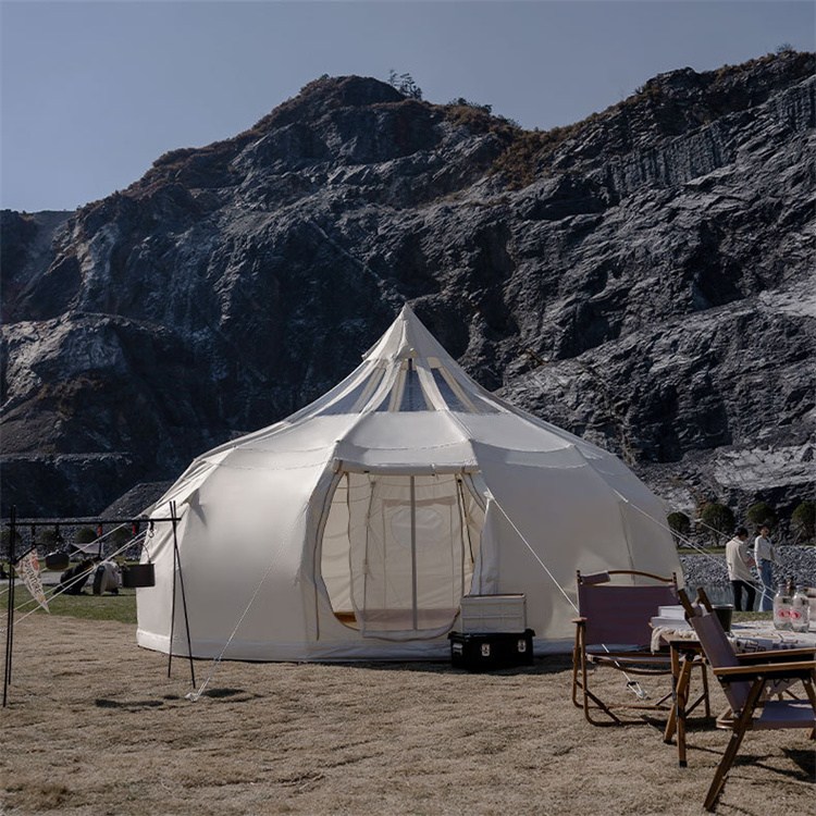 Apakah Kelebihan Yang Dibawa oleh Khemah Loceng Kanvas Luar YMOUTDOOR Kepada Perniagaan Glamping?