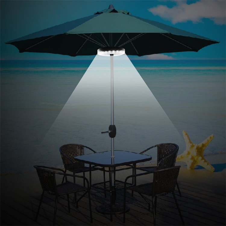 Lampu Payung Halaman Patio